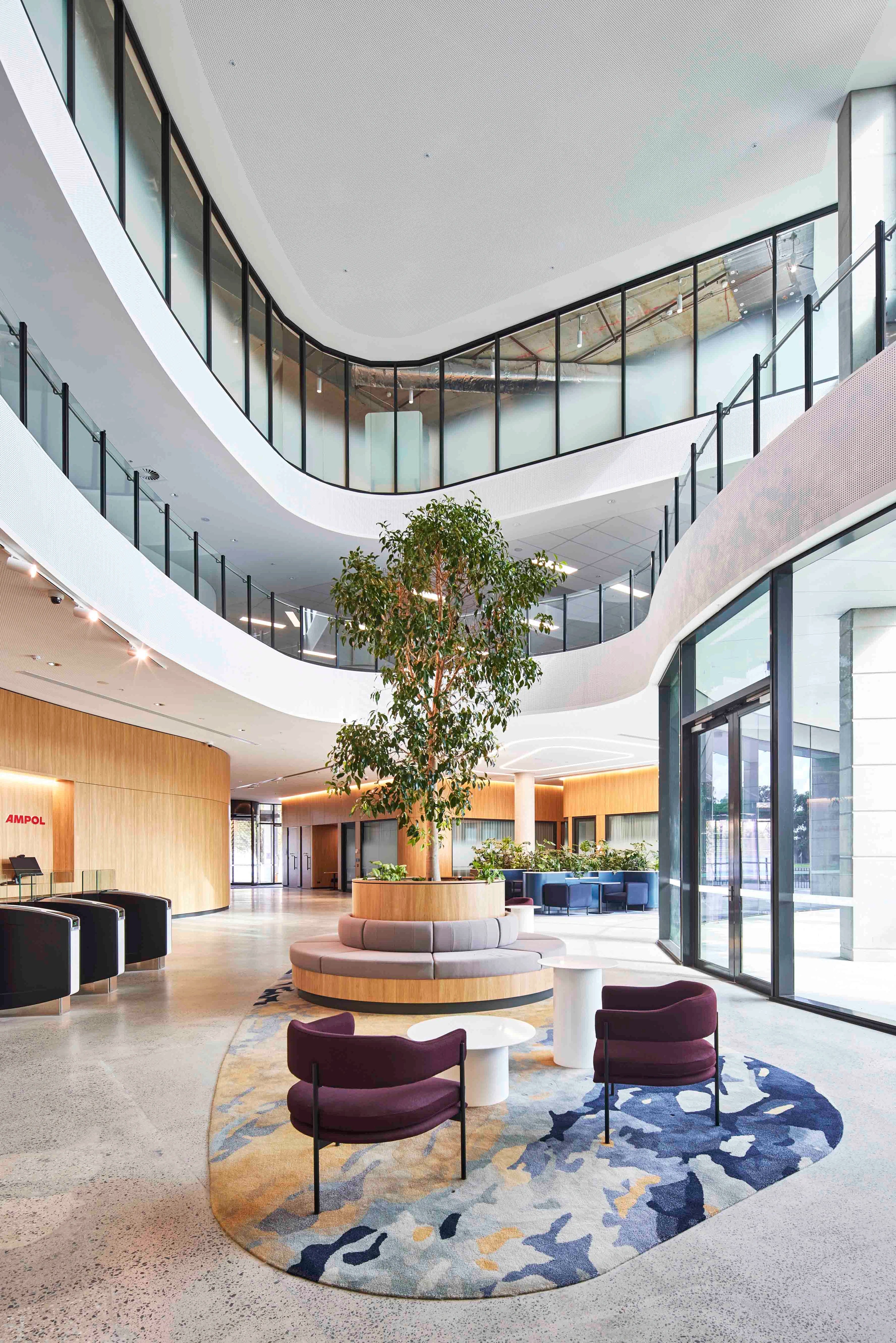 Plati SHade 39-7 on Light Grey Low-E IGU