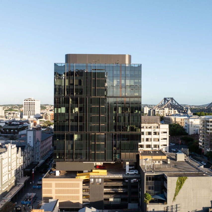 Champagne 40-1 on Clear UniQ-SHade Low-E IGU