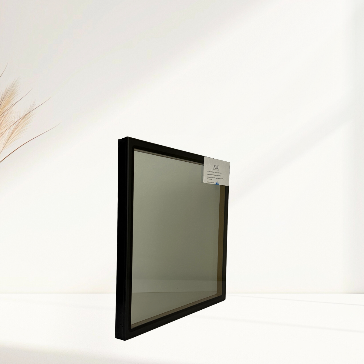 Champagne 46-1 on Clear UniQ-SHade Low-E IGU