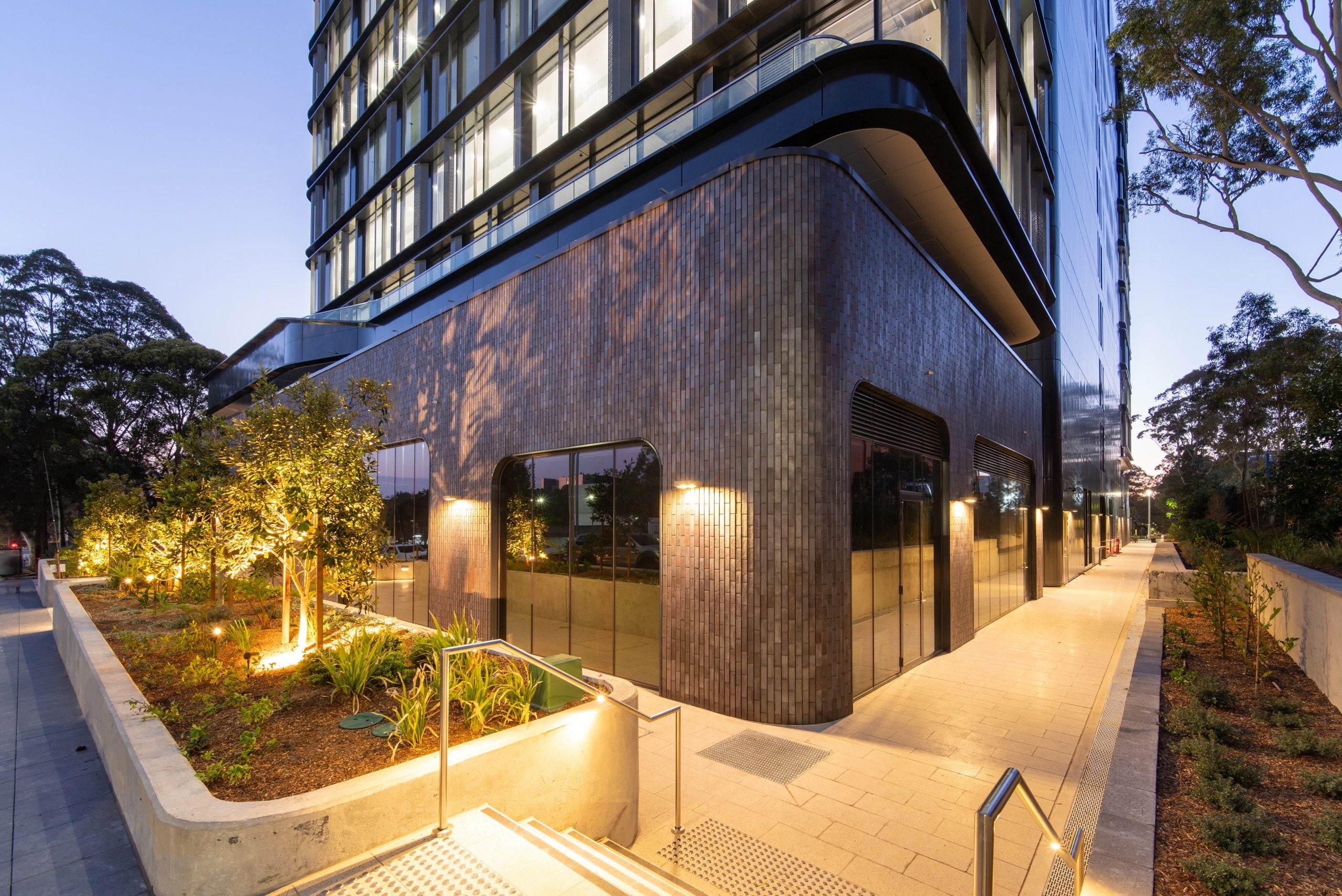 Super S1 on Clear Low-E IGU