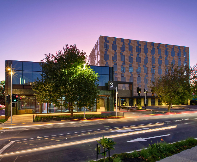 Aqua SHade 60-1 on Clear Low-E IGU