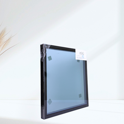 Plati SHade 39-0 on Ultra Clear Low-E IGU